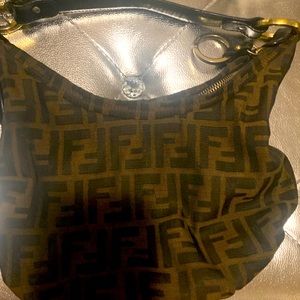 💯Authentic fendi small bag